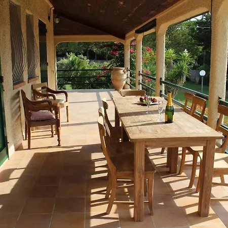 Apartment Paradiso